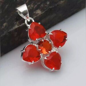 GARNET FLOWER PENDANT